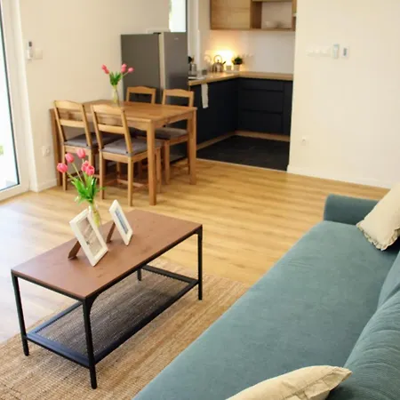 公寓 Nyugalom 巴拉腾肯尼斯