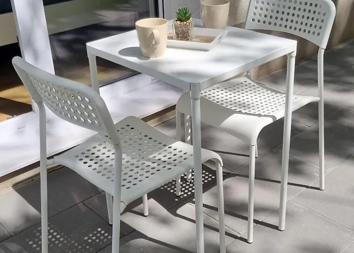 아파트 Nyugalom *